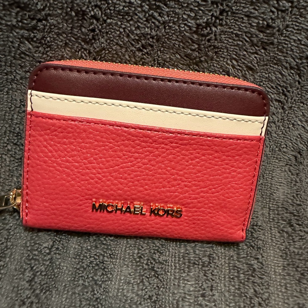 Michael Kors Jet Set Travel small zip-around card case in a sherbet pink-NEW